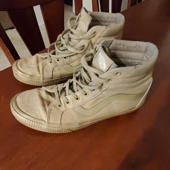 Vans - Picture 3 of 4